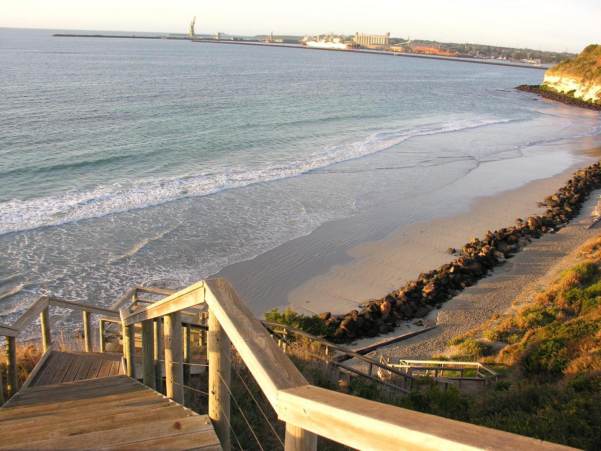 Clifftop Apartments Portland Vic ภายนอก รูปภาพ